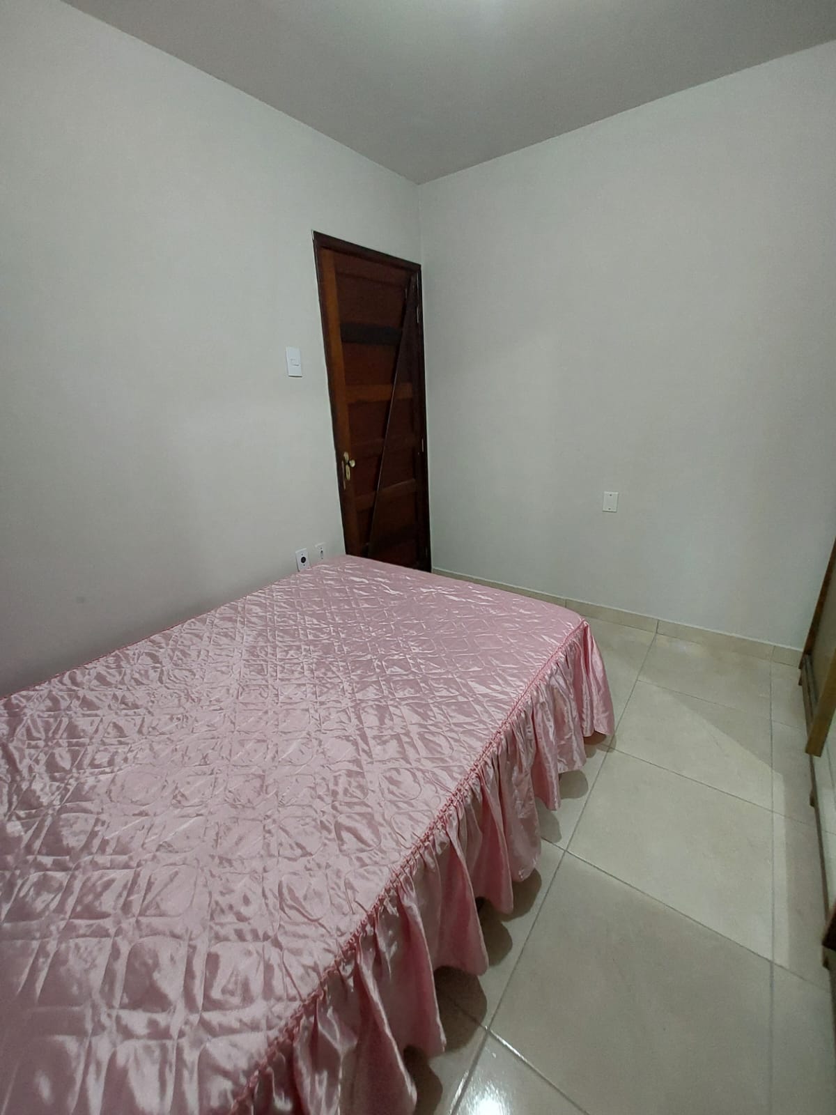 Img Venda de casa na Fazenda Grande do Retiro