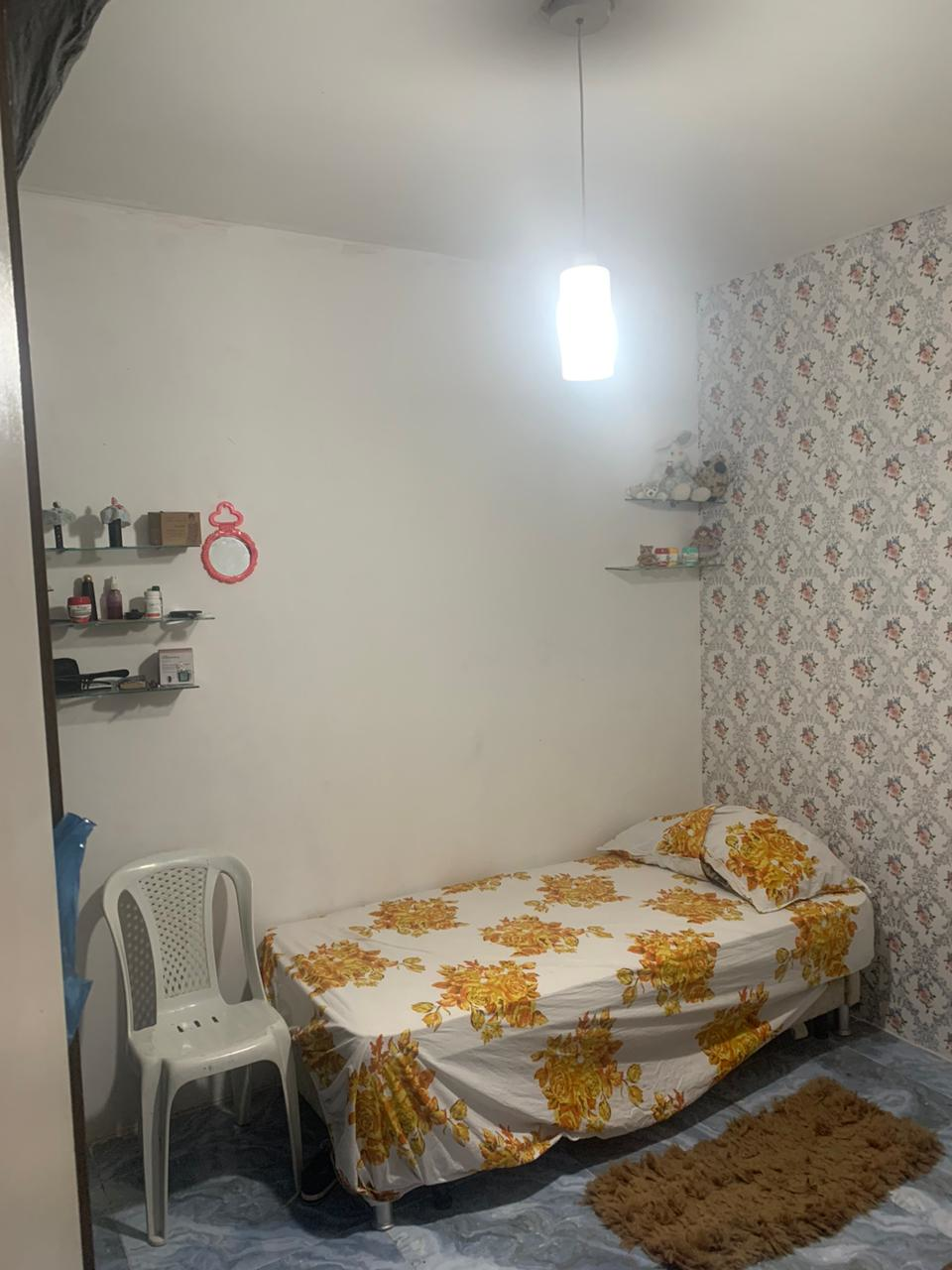 Img Venda de Apto ¼ com dependência centro